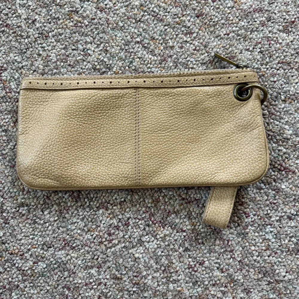 HOBO International Vida Tan Leather Wristlet